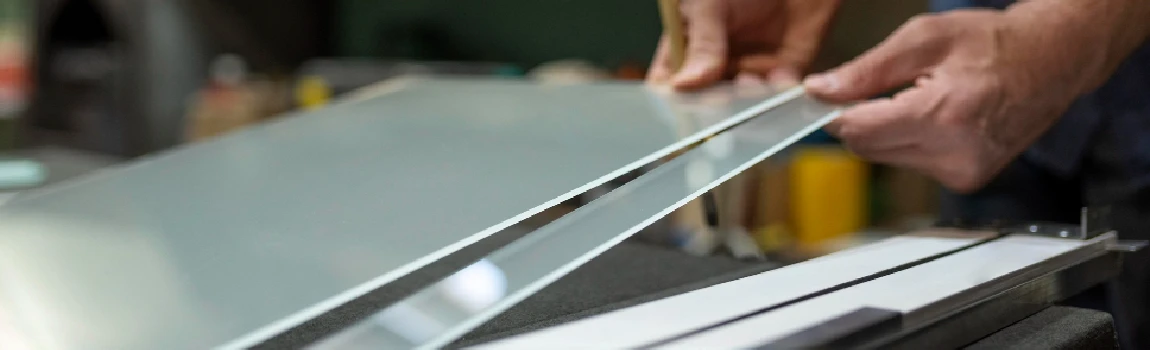 Emergency Glass Repair for Hospitality Businesses in Richmond West, FL